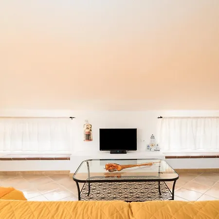 Giojas125 Monolocale Per 4 Persone